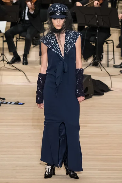 Look 62